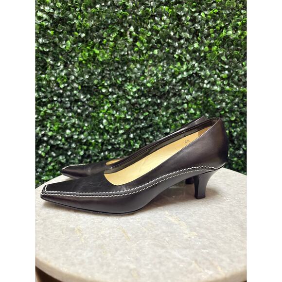 Tods Square Toe Kitten Heel Pumps black white stitch size 6.5 - Picture 3 of 13